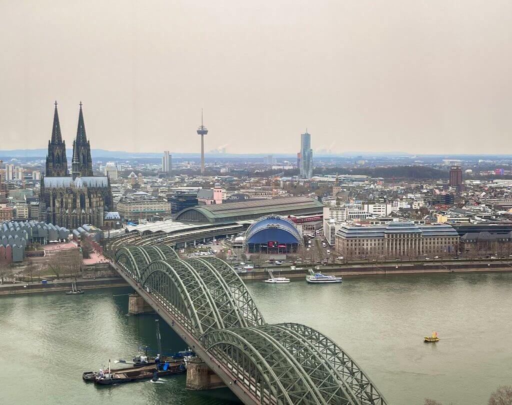 Uitzicht Cologne Triangle Keulen Hohenzollernbrucke