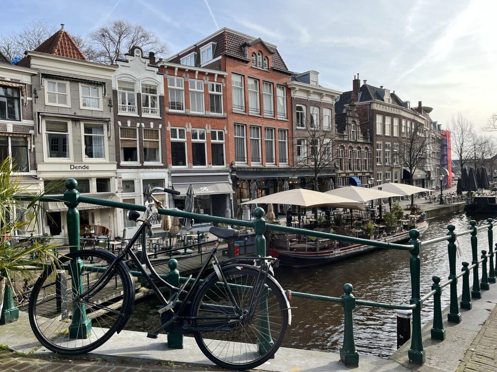 citytrip Leiden gracht