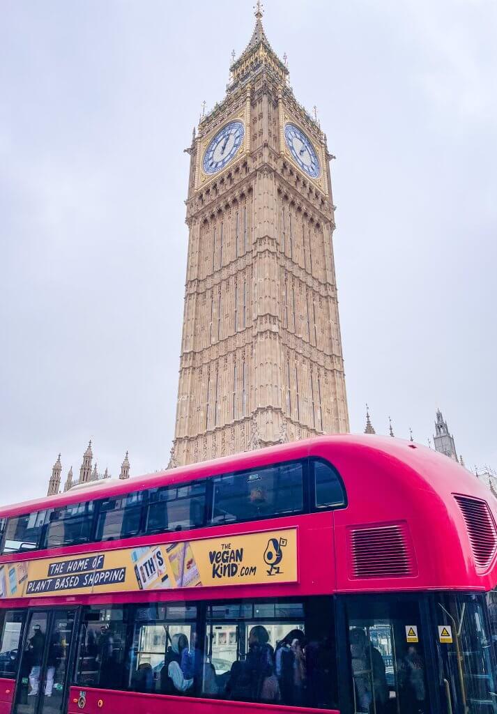 Londen Big Ben en bus