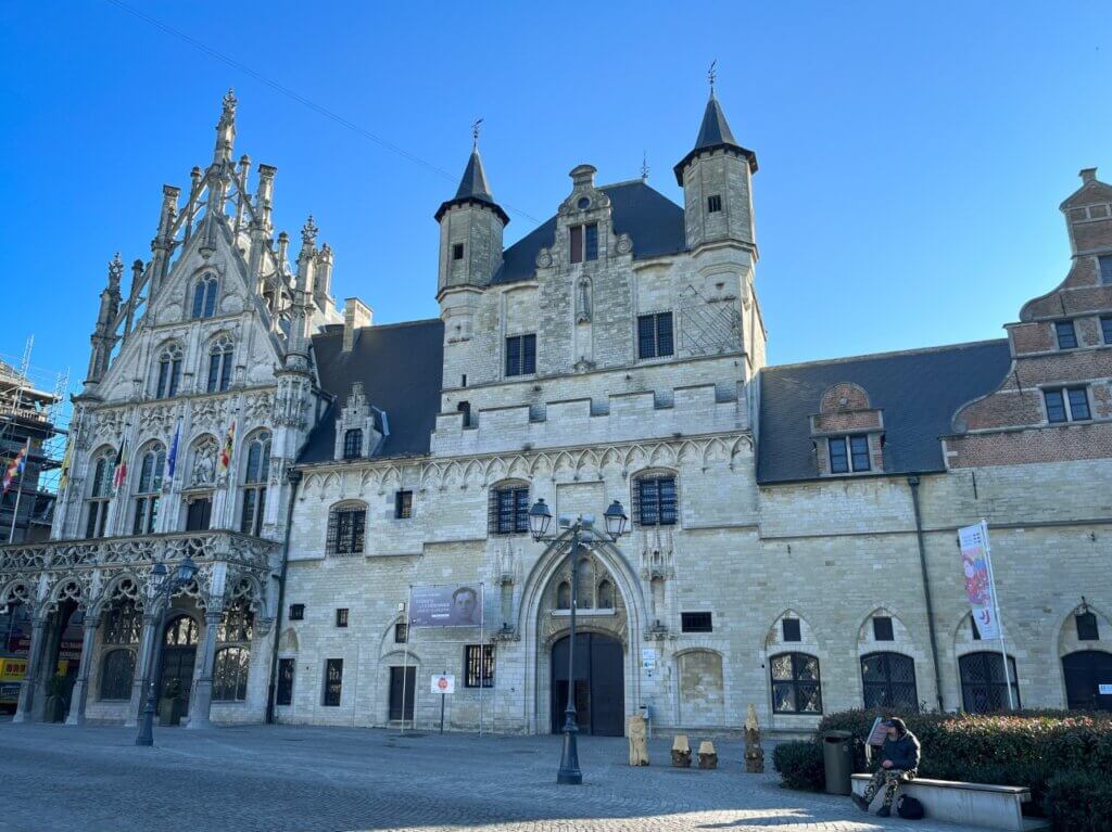 Mechelen stadhuis